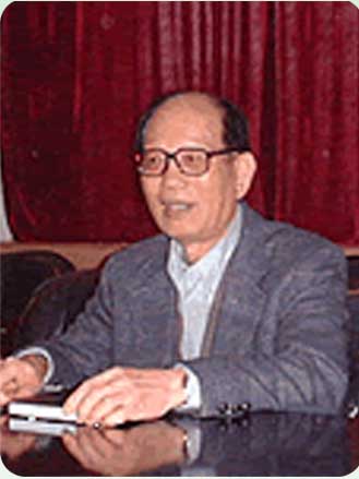 王文兴校友